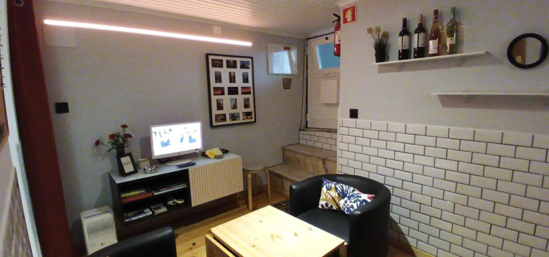 Lisbon Underground Apartment